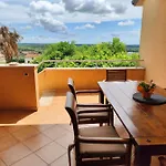 House Ruzmarin Ferienhaus Kaštelir