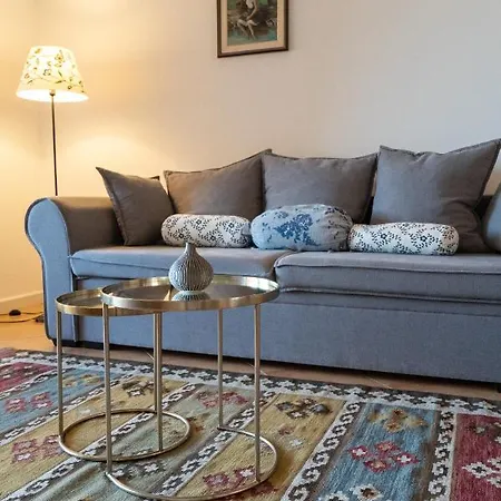 House Ruzmarin * Kaštelir