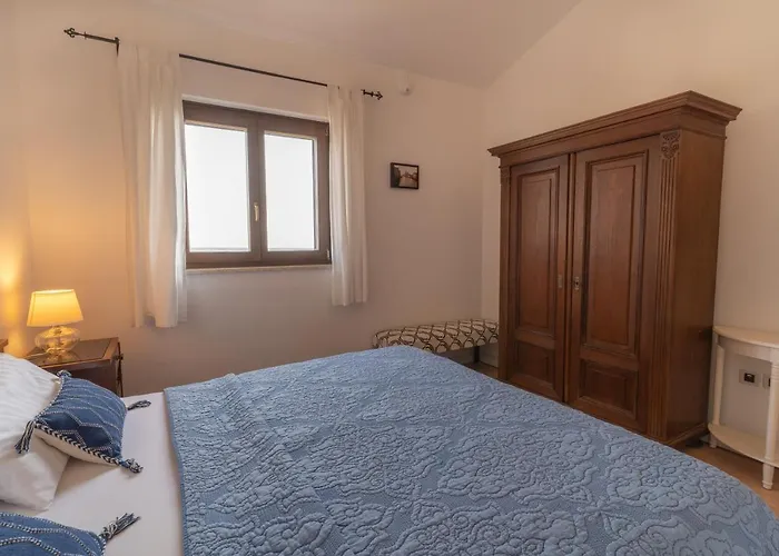 펜션 House Ruzmarin