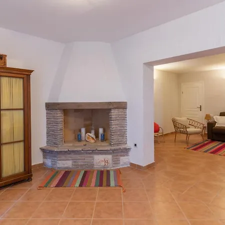 House Ruzmarin Holiday home Kastelir