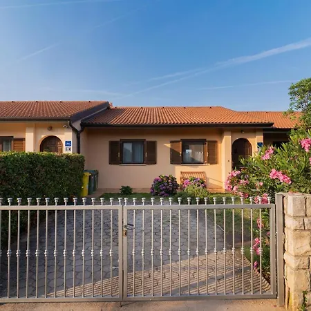 House Ruzmarin