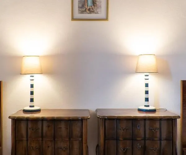 Feriehus House Ruzmarin