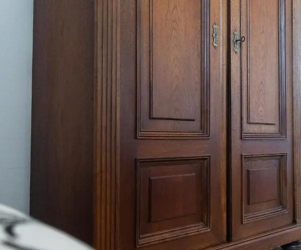 House Ruzmarin Kaštelir