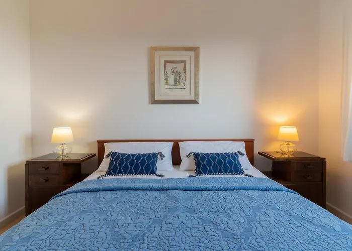 Nyaraló House Ruzmarin *